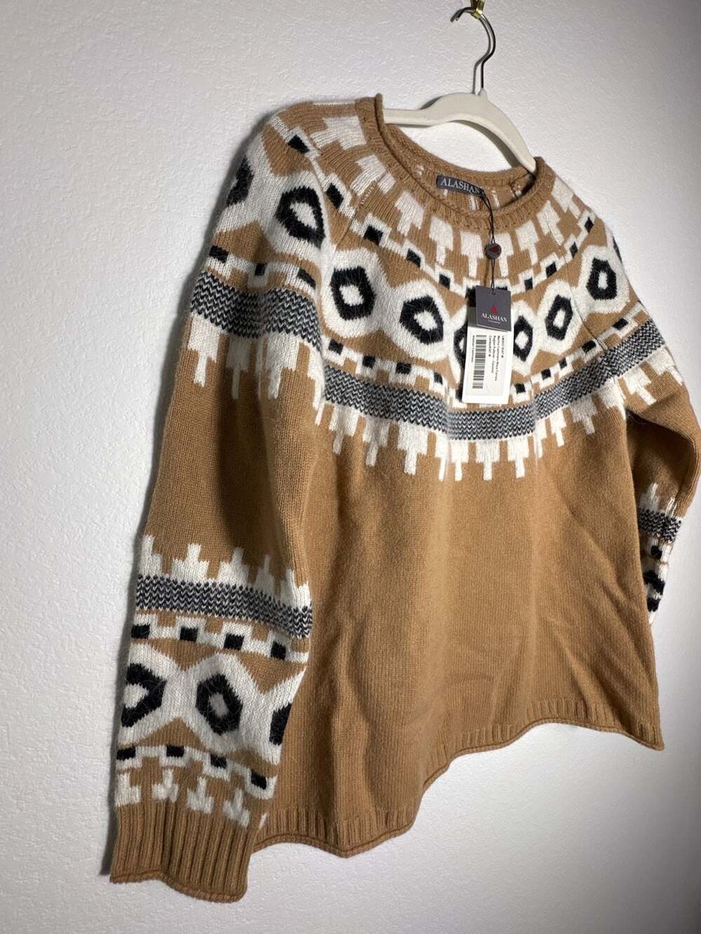 Alashan Cashmere Fair Isle Sweater Tan White Black Size M - Picture 4 of 10